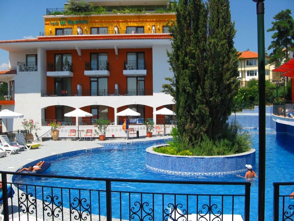 Hotel Kiparisite