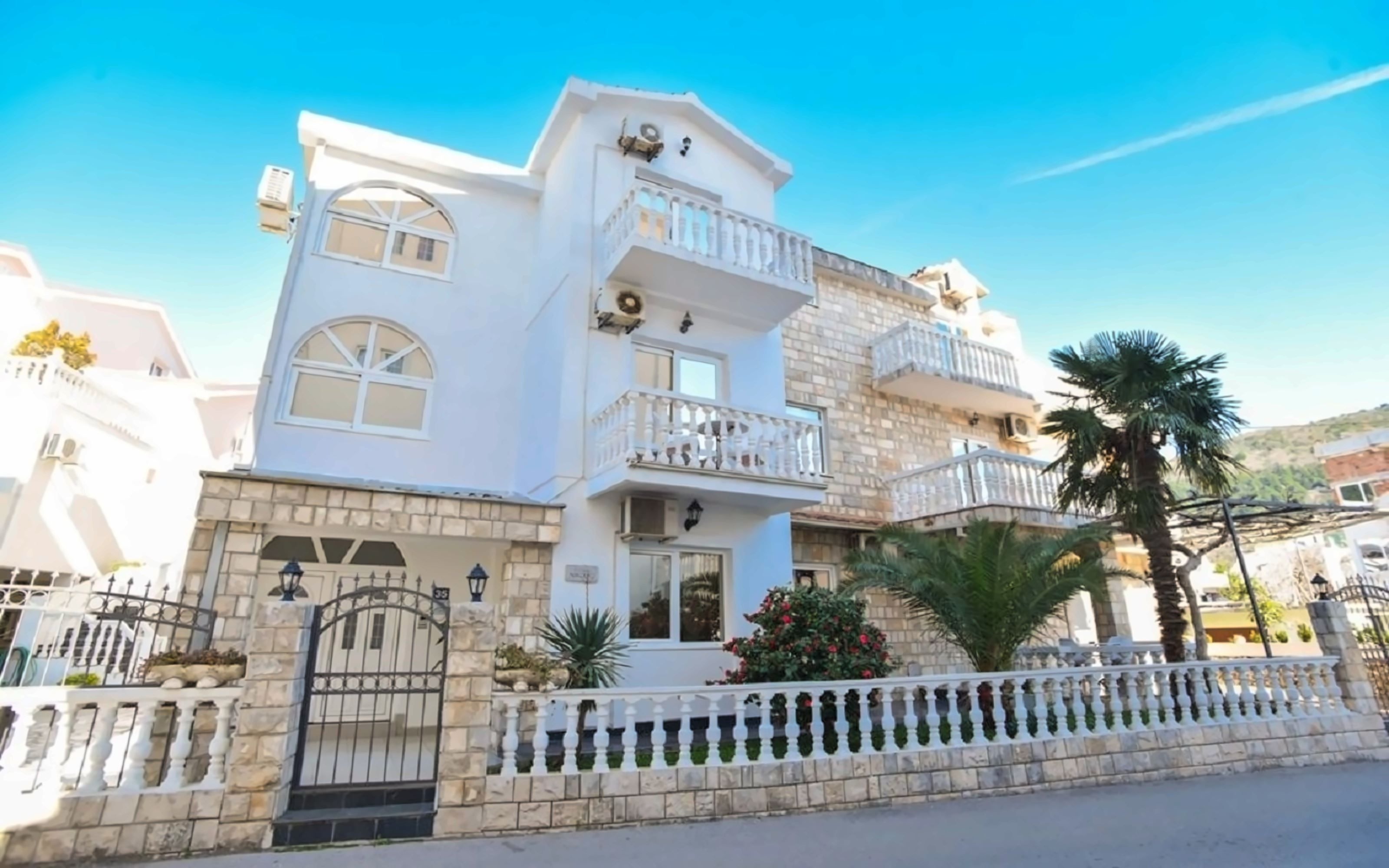 Kala Bianca Apartmanok