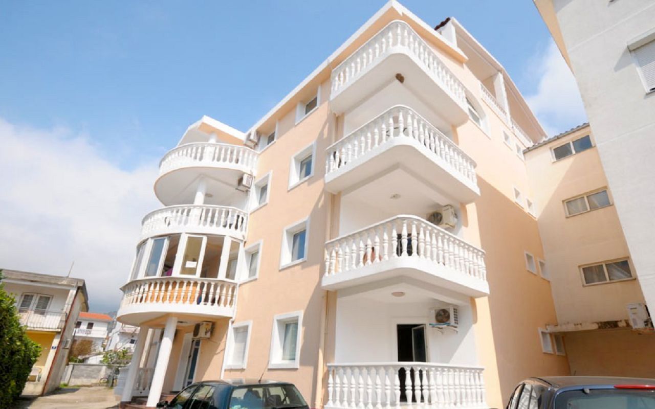 Siesta Apartmanok 3*