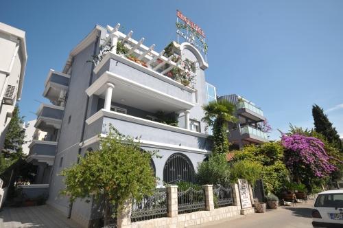 Hotel Aquarius